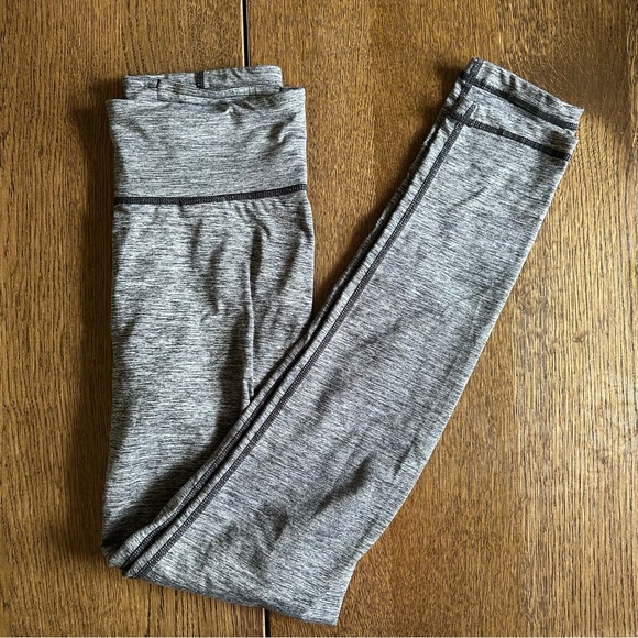 Adidas Heather Grey Leggings - Women’s Extra Small - Picture 2 of 5